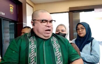 Pengacara Razman Arif Nasution Dampingi Istri Jalani Pemeriksaan Terkait Laporannya Terhadap Nikita Mirzani