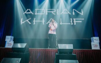 Potret Adrian Khalif Manggung di Ajang The Beauty of Giving, Lantun Lagu Menawan Hingga Sialan