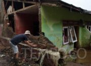 Ratusan Rumah Rusak Akibat Banjir Bandang di Kabupaten Bandung