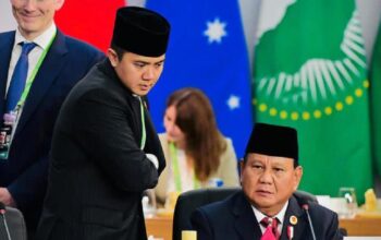 Momen Sekretaris Kabinet Mayor Teddy Mendampingi Prabowo Selama Kunjungan ke Luar Negeri