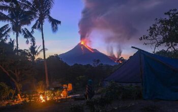 22 TPS Khusus Disiapkan untuk Pengungsi Erupsi Lewotobi