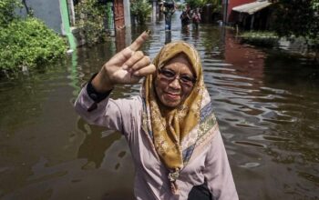 Sebanyak 8 TPS di Pekalongan Terendam Banjir Akibat Tanggul Jebol