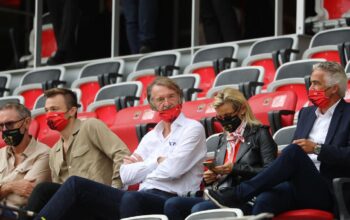 Tak Lagi Elite, Sir Jim Ratcliffe Sebut Manchester United Cuma Klub Medioker