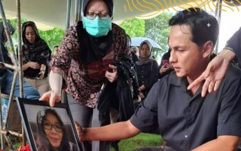 Andhika Pratama Ungkap Kedekatan Ussy Sulistiawaty dan Almarhumah Ibunda, Sifatnya Mirip