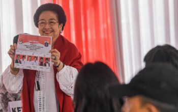 Singgung Karikatur Banteng Dikeroyok Banyak Partai, Megawati: Ironis Tapi Bangga