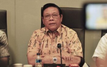 Agung Laksono Bantah Cawe-cawe Menkes Budi Gunadi untuk Pemilihan Ketua Umum PMI