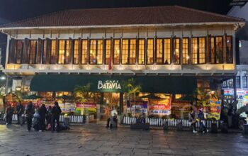 Melongok Masa Lalu di Cafe Batavia Kota Tua Jakarta