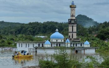 Kampung Semang yang Kian Tenggelam