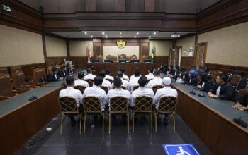 Sidang Vonis 15 Terdakwa Pungli di Rutan KPK Ditunda Jumat